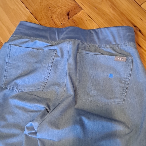 Limited Edition Heather Denim Indigo Blue Scrub Set - Picture 6 of 7